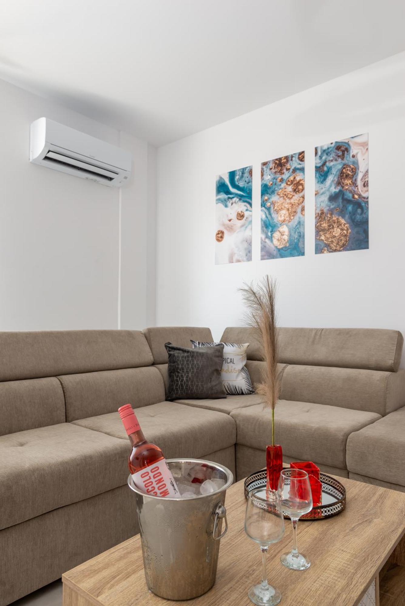 Katerina & Stefanos Family Apartments Archangelos  Zewnętrze zdjęcie